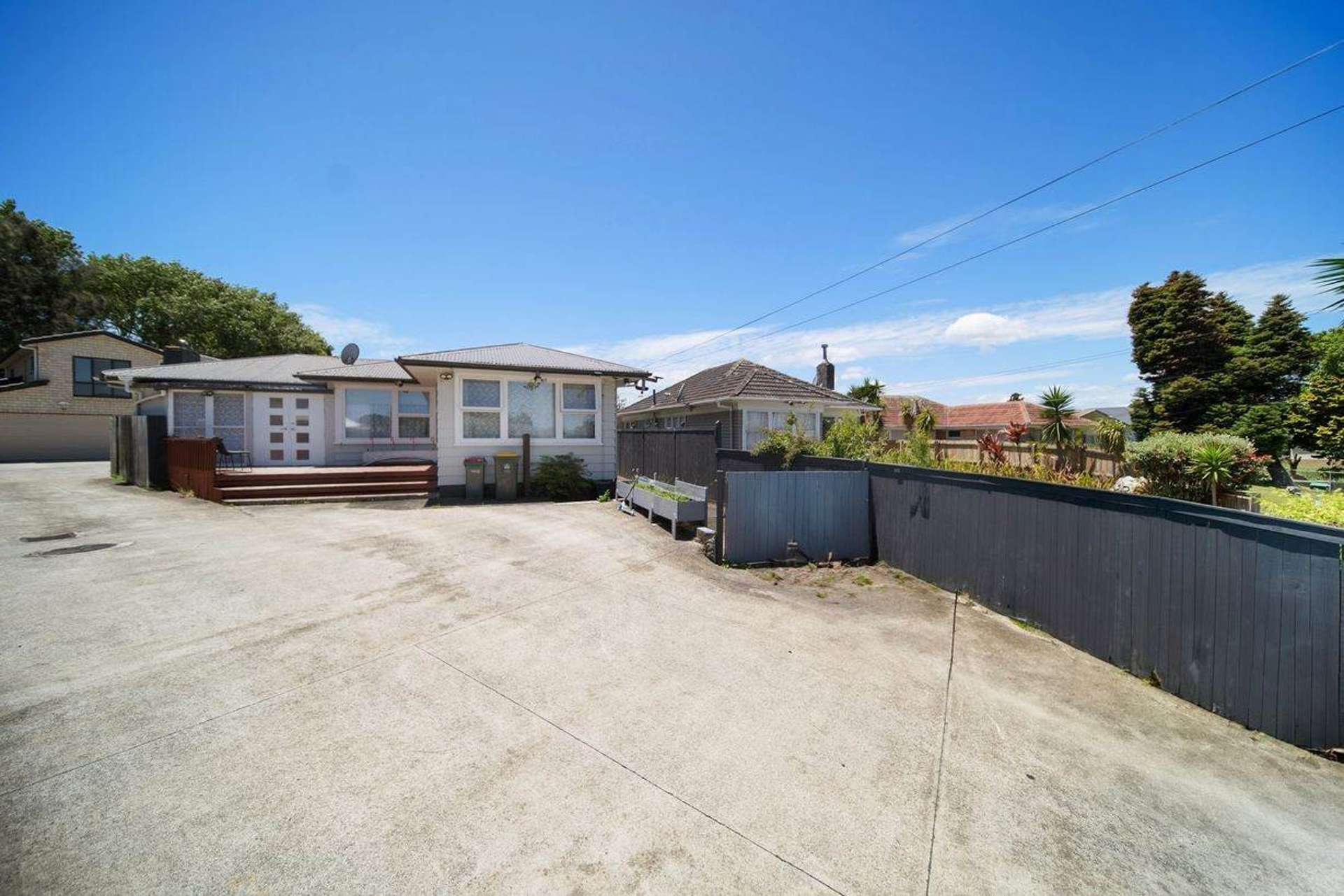 9 Malcolm Place Mangere East_0