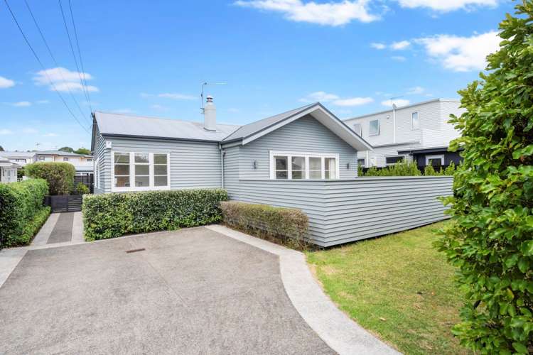 33 Massey Avenue Greenlane_24