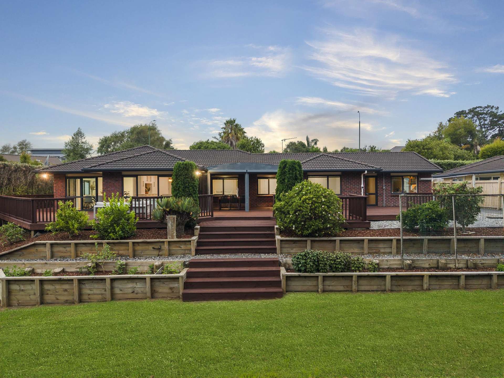 48 Shelter Drive Greenhithe_0