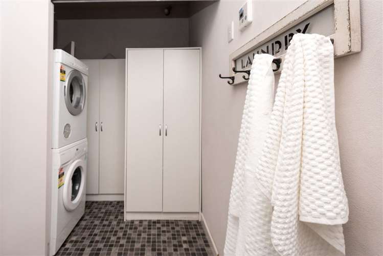 2/16 Marewa Road Hataitai_17