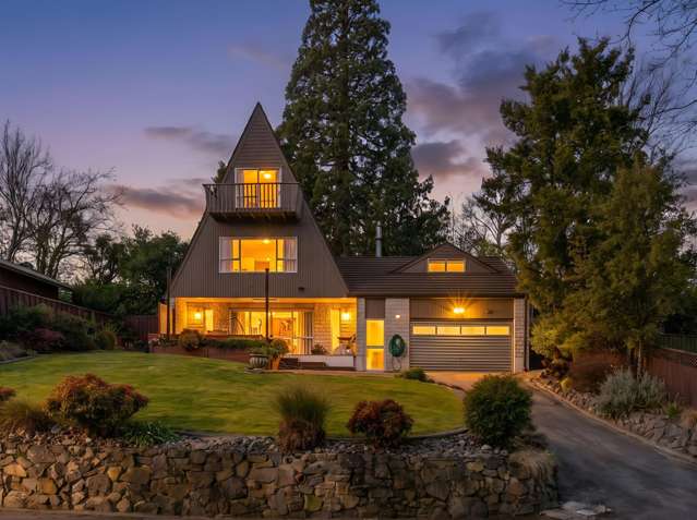 70s Architecture. Family Sized.