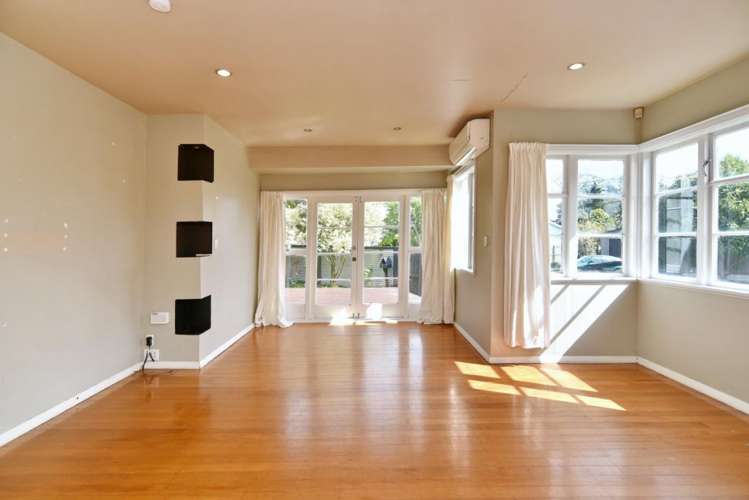 2 Davis Place Woolston_18