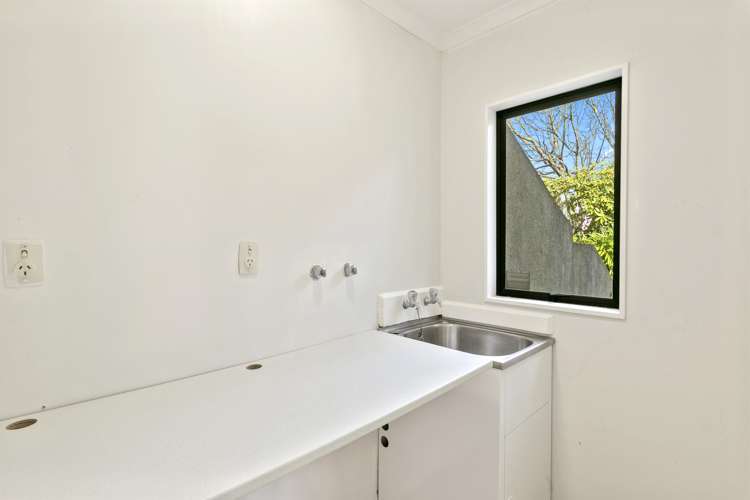 30a Bassett Road Johnsonville_17