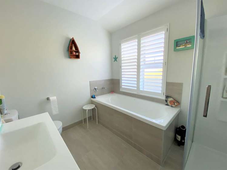 43 Fairwater Road Warkworth_8