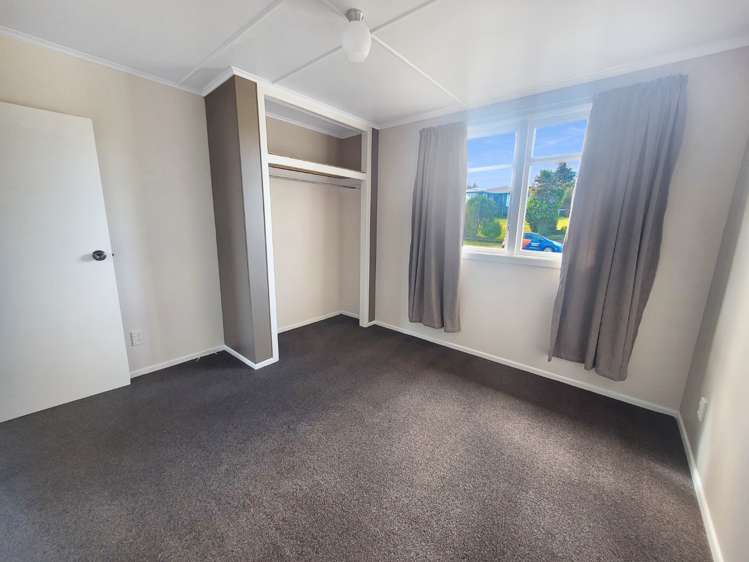 16 Girvan Place Tokoroa_7