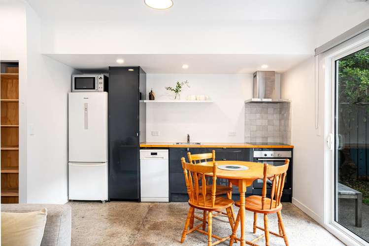 35 Strathavon Road Miramar_16