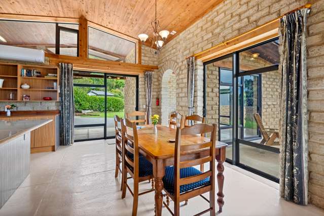 Perfect on Matapouri - Eco Friendly Home