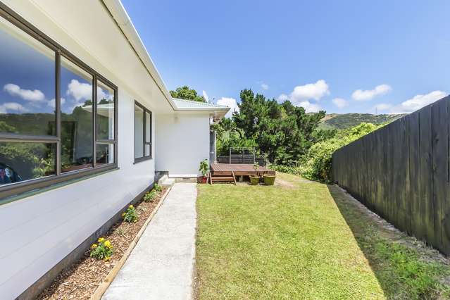 24 John Witton Drive Crofton Downs_1