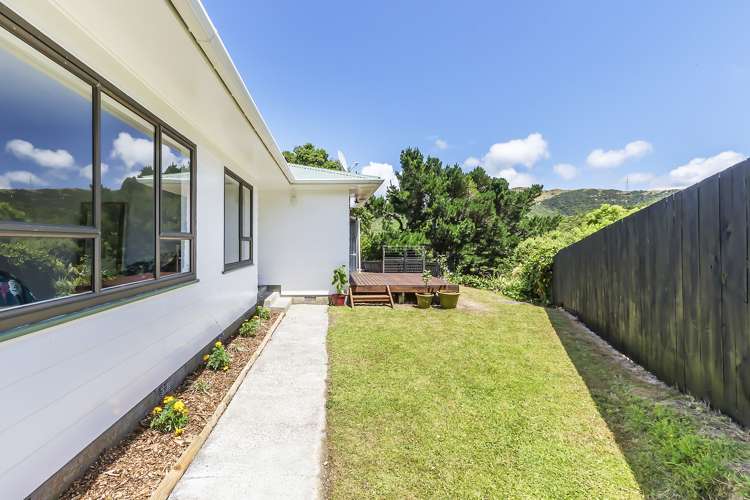 24 John Witton Drive Crofton Downs_1