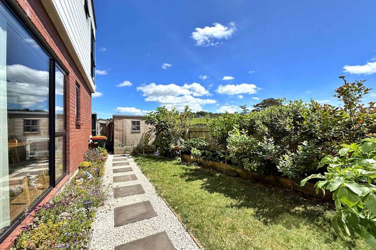 56 Picturesque Drive Flat Bush_13