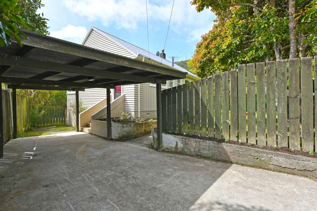 48 Wilkie Crescent Naenae_3