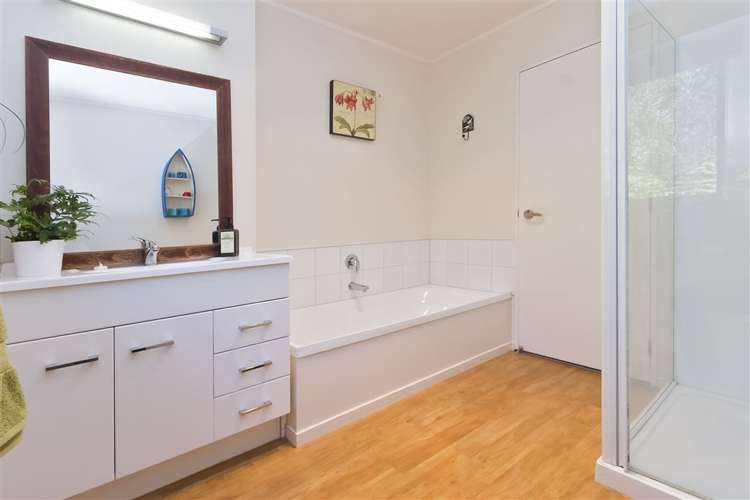 24 Albacore Way Maraetai_9