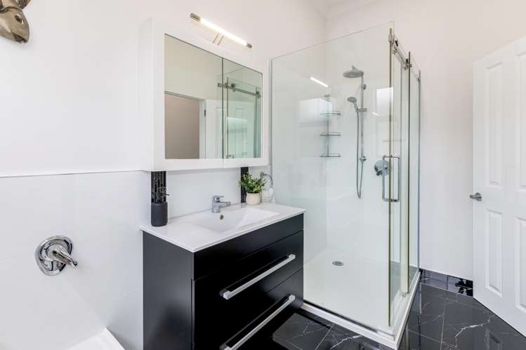 24 Mount Marua Drive Timberlea_13