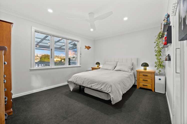 1/4 Ambler Avenue Glen Eden_18
