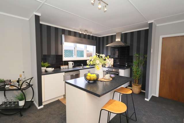 145 John Place Heidelberg_4