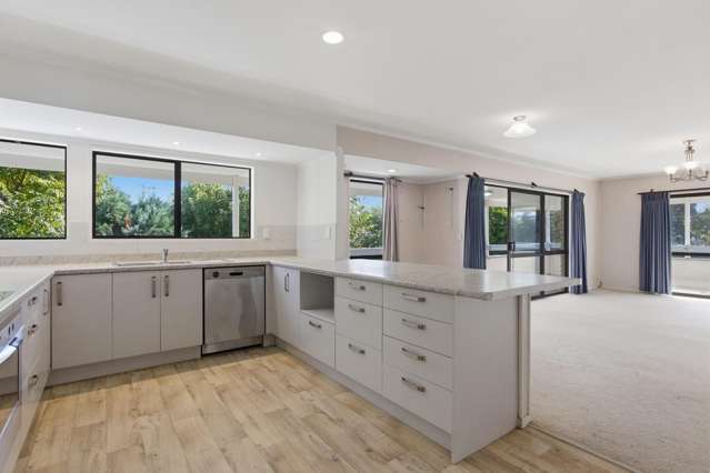 118 Simpson Road Papamoa Beach_4