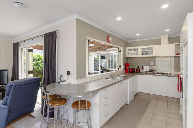 10 Cellarmans Street Te Atatu Peninsula_8
