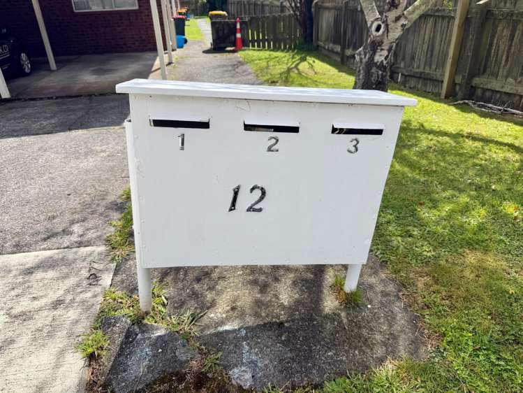  2/12 Fraser Street Wainuiomata_19