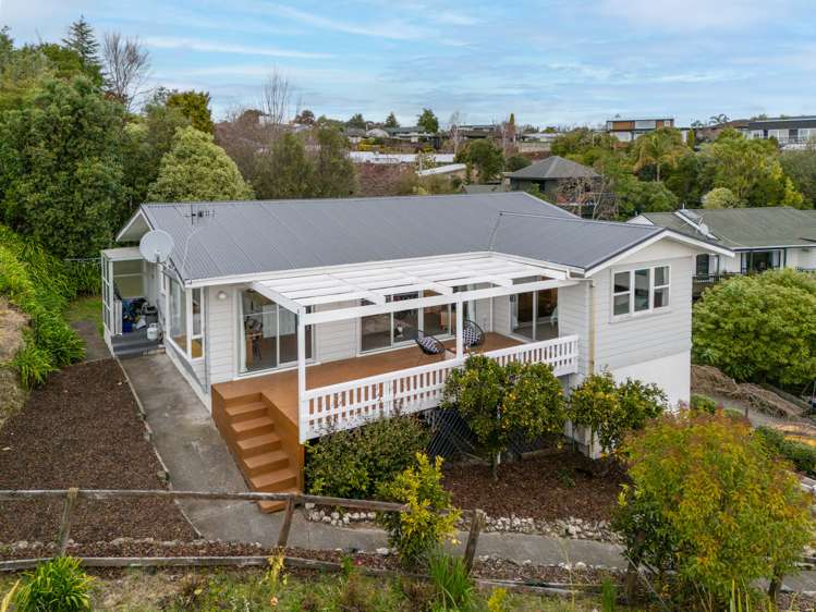 11 Busby Hill Havelock North_22