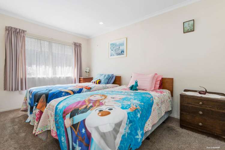 27 Emmerdale Avenue Papakura_12