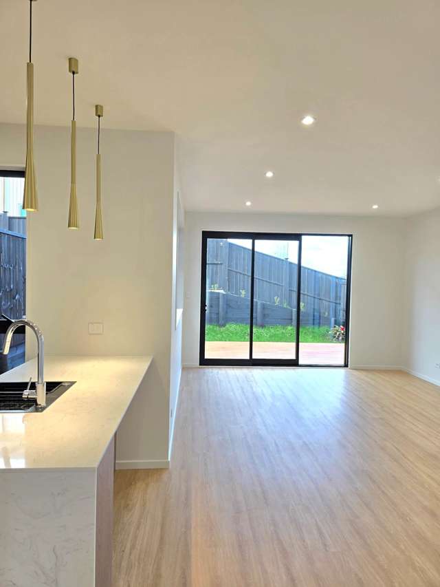 5/90 Picasso Drive West Harbour_3