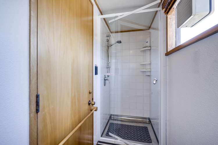 34 Roslyn Road Bluff Hill_33