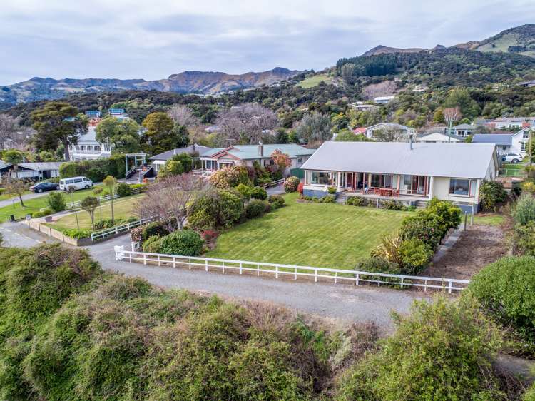 113 Beach Road Akaroa_18