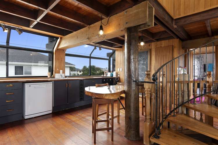 2 Palm Beach Boulevard Papamoa_6