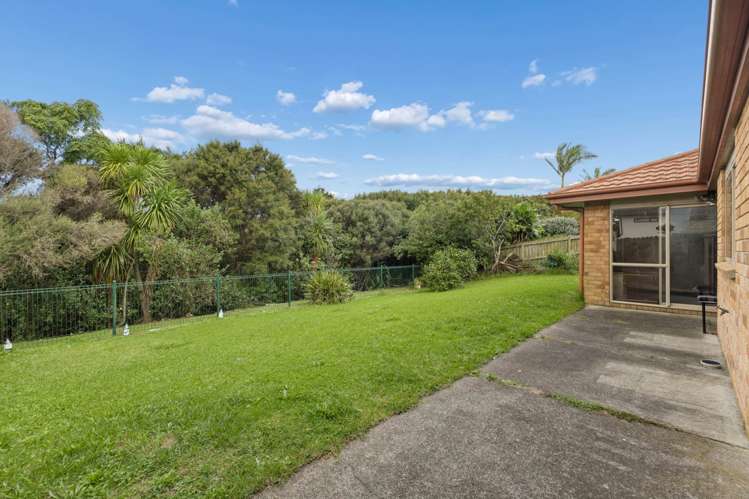 42 Peninsula Road Mangere_7