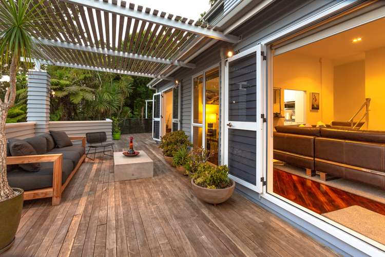 2/15 Newell Street Point Chevalier_24