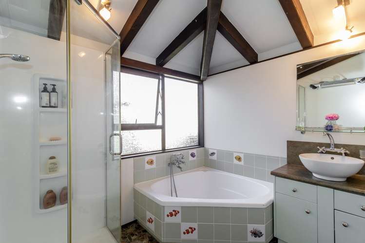 82 Avondale Road Taradale_14