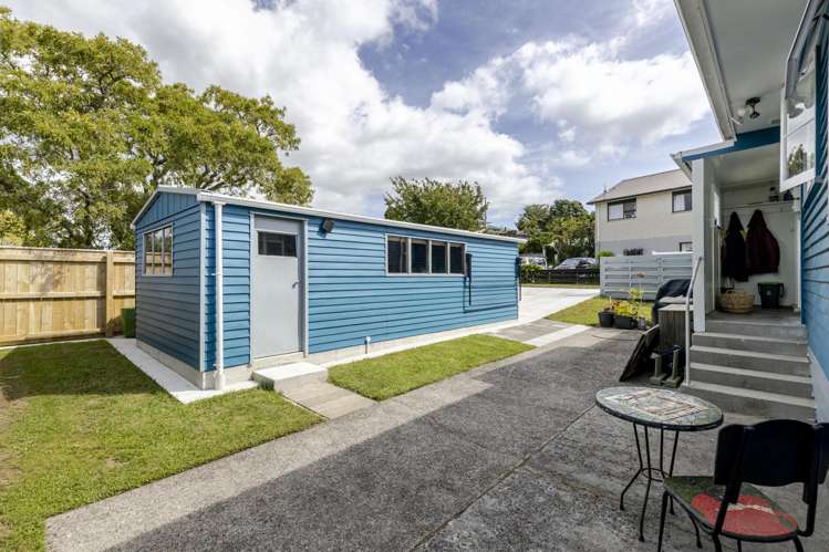 18 Cowling Road Hurdon_22