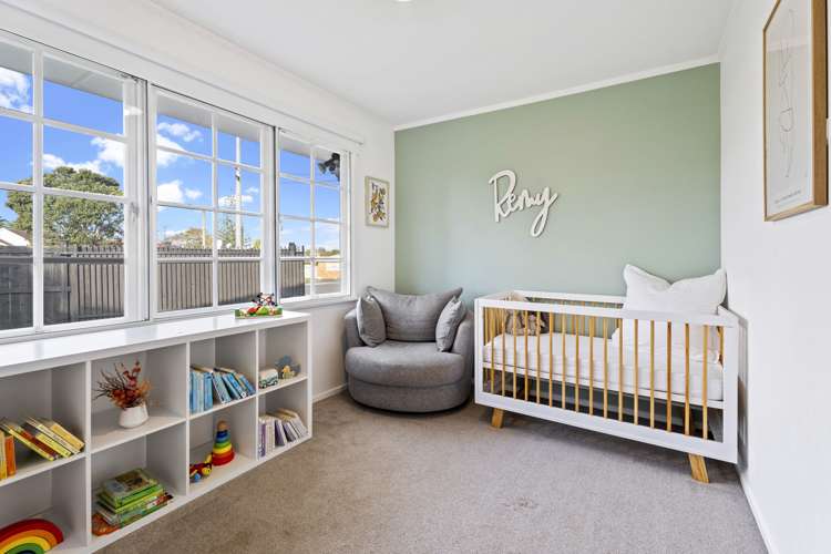 1 Mckenzie Road Mangere Bridge_11