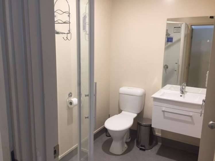 76 Osborne Street Waltham_11