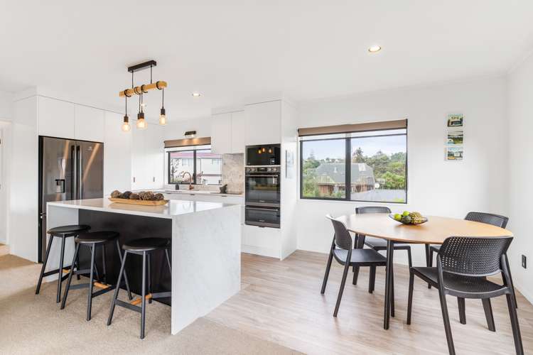 1/19 Drome View Place Beach Haven_6