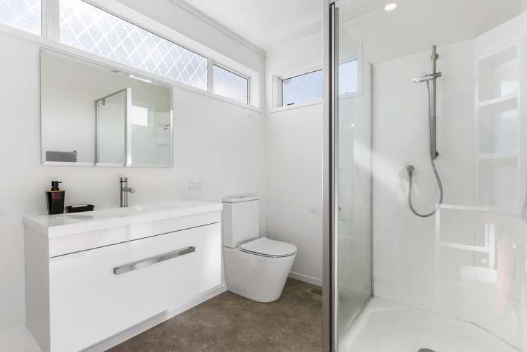 12 Roseberry Avenue Birkenhead_12