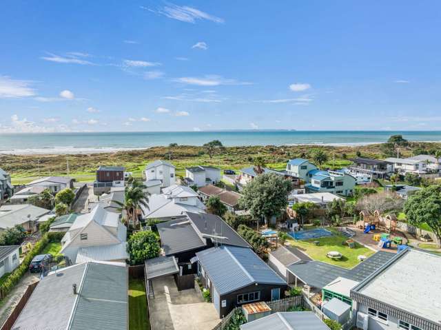 Beachside Living with Dual Accommodation Twist