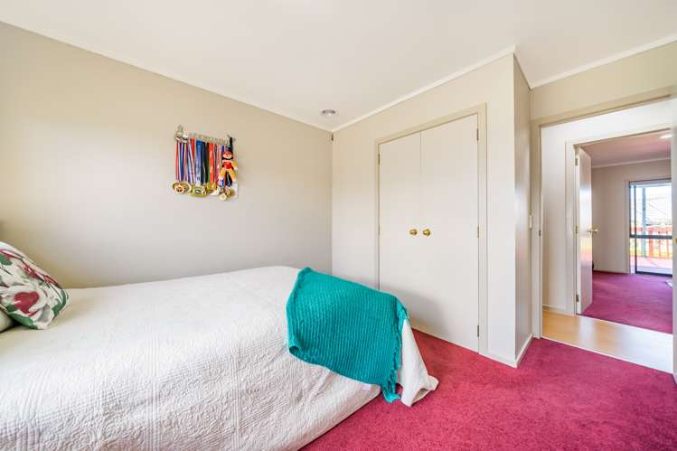 99 Redvers Drive Belmont_16