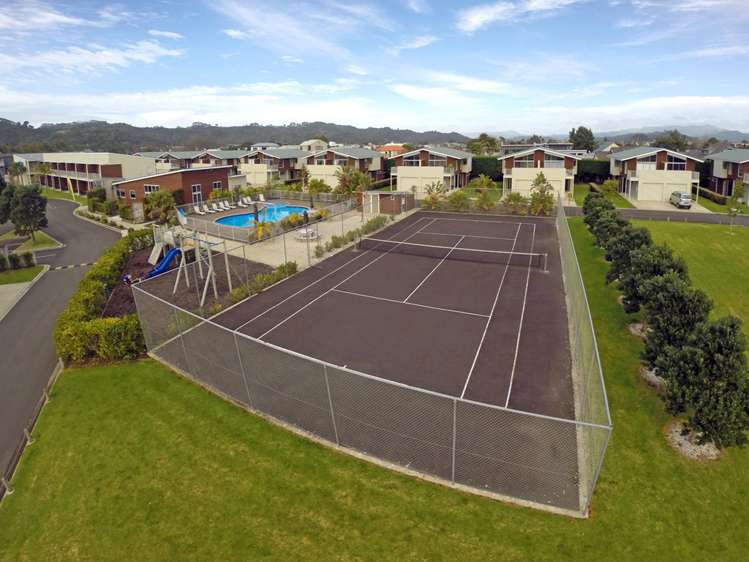 1/18 Eyre Street Whitianga_16
