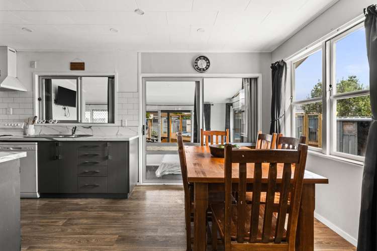 41 Liverpool Crescent Tamatea_2