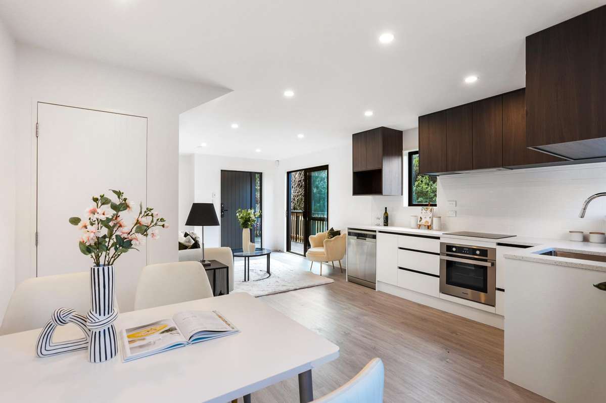 4&6/14 Eastglen Road_1