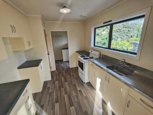 12A Lorraine Place Glenview_4