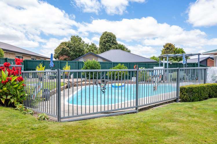 9 Matthews Crescent Melville_8