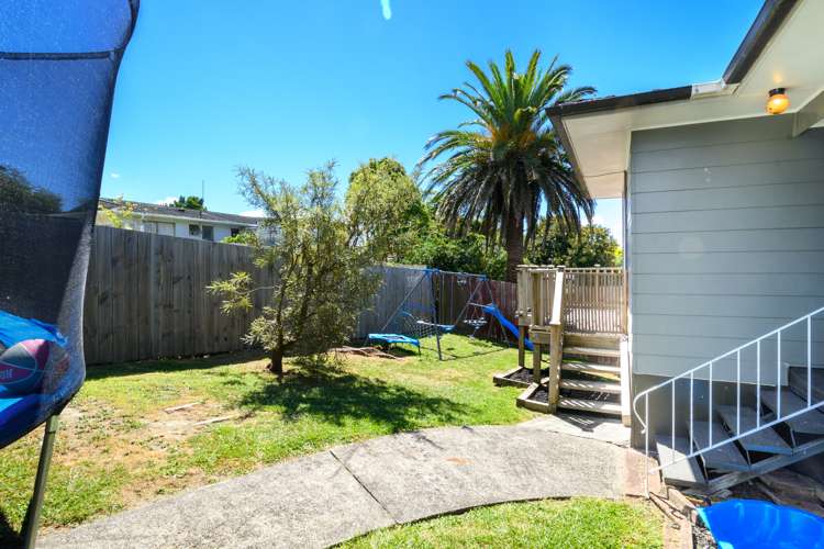 26 Solar Road Glen Eden_14