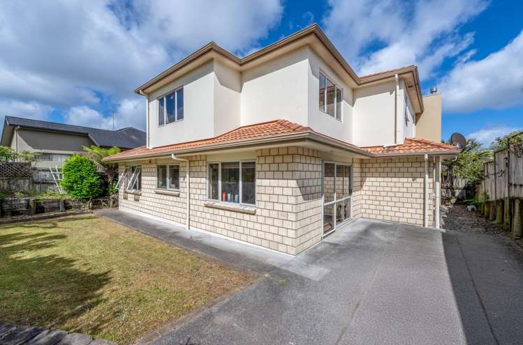 10 Baverton Drive Flat Bush_1