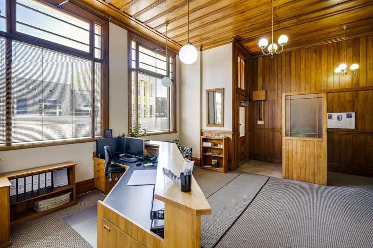 122 Queen Street East Hastings Central_1