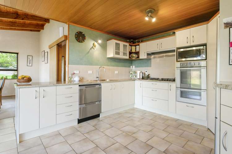 161 Shaw Road Oratia_7