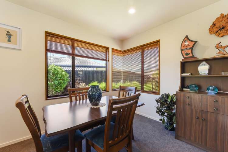 3 Maple Crescent Richmond_7