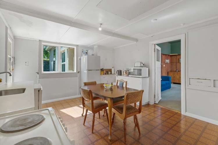 14B & 16 Neidpath Road Mornington_31