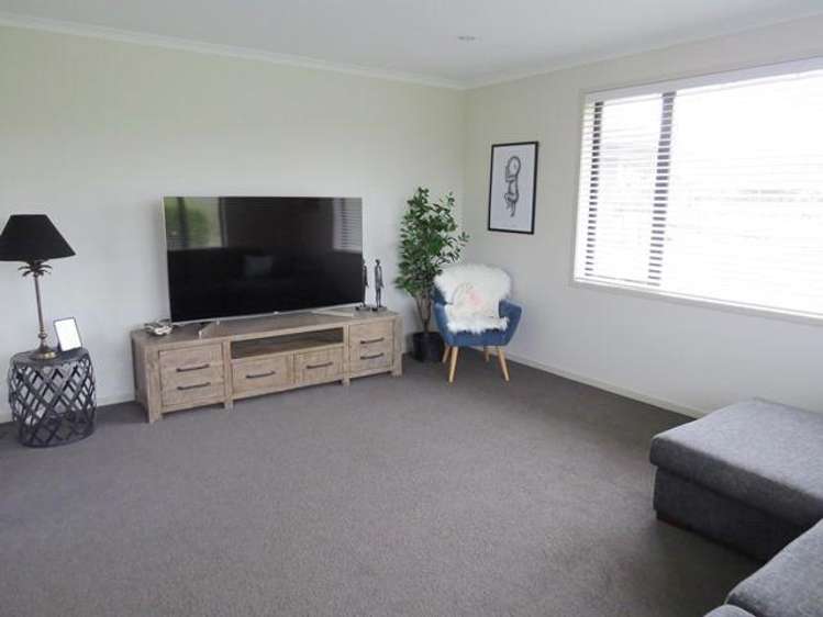 32a Ainslee Street_0